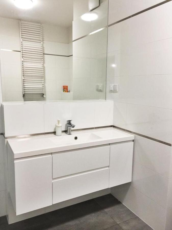 Apartamenty Zajezdnia Mtp Poznan Luaran gambar